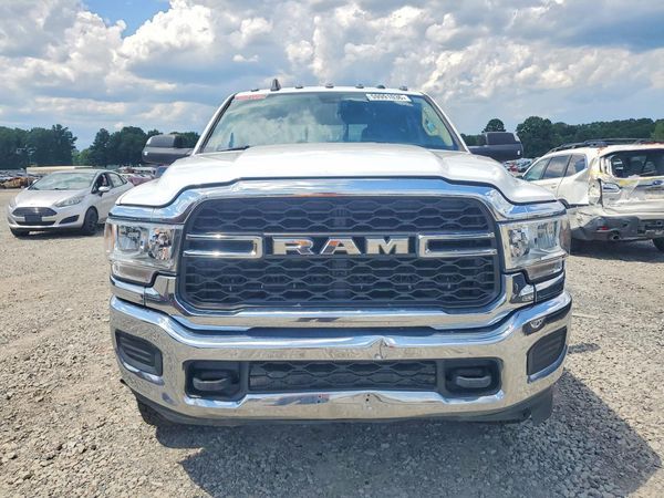 2019 RAM 2500 TRADESMAN CREW CAB 4X4