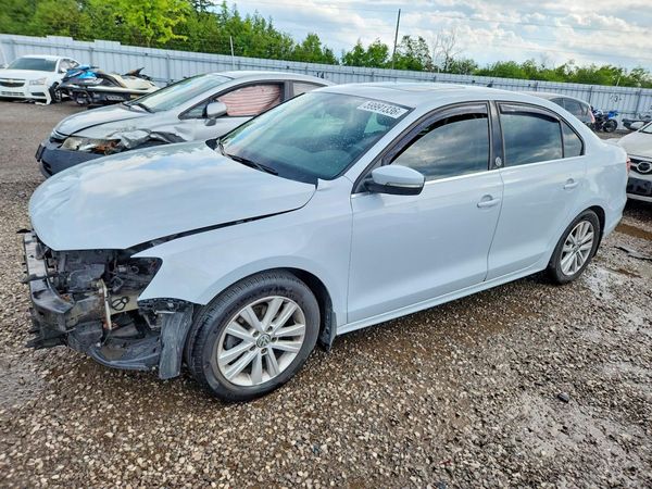 2017 VOLKSWAGEN JETTA SE