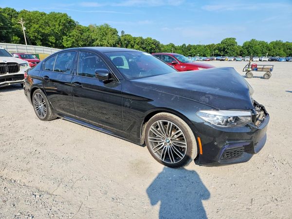2020 BMW 530