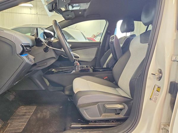 2023 VOLKSWAGEN ID.4 Standard
