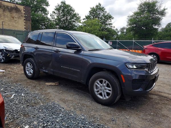 2022 JEEP GRAND CHEROKEE