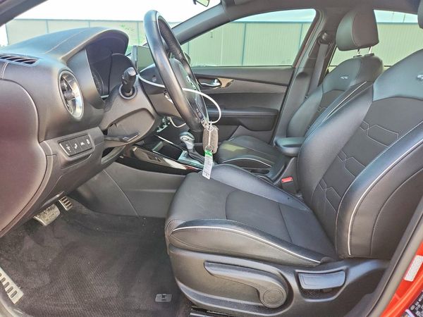 2021 KIA FORTE GT Line