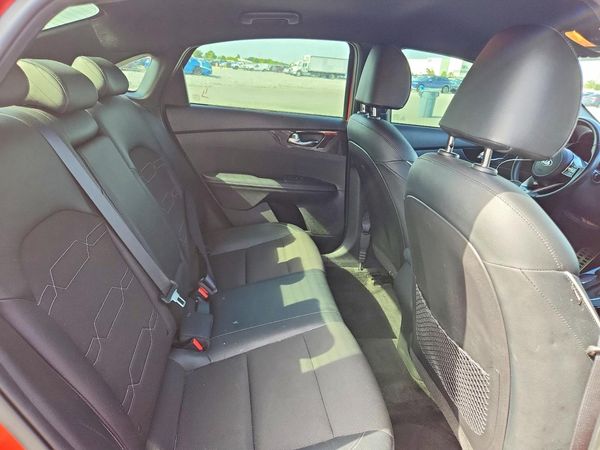 2021 KIA FORTE GT Line