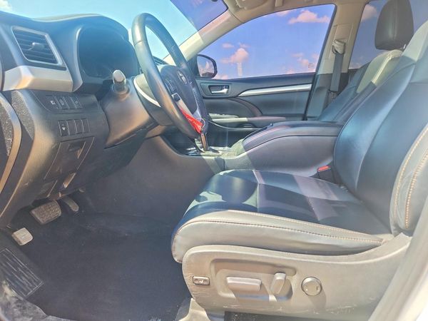 2019 TOYOTA HIGHLANDER SE/XLE