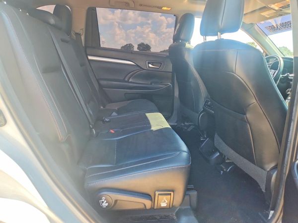 2019 TOYOTA HIGHLANDER SE/XLE