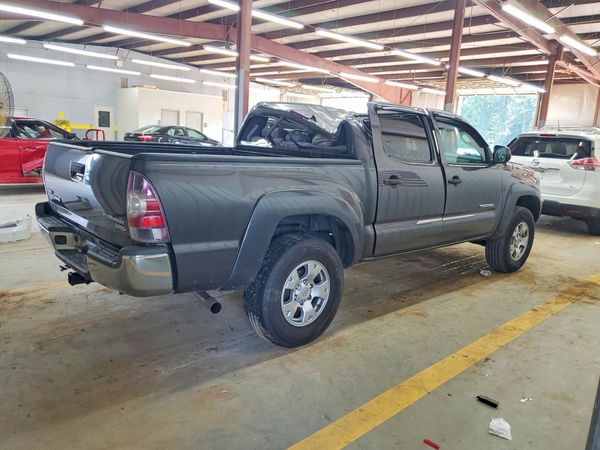 2012 TOYOTA TACOMA