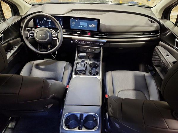 2026 KIA CARNIVAL SX, SX Prestige