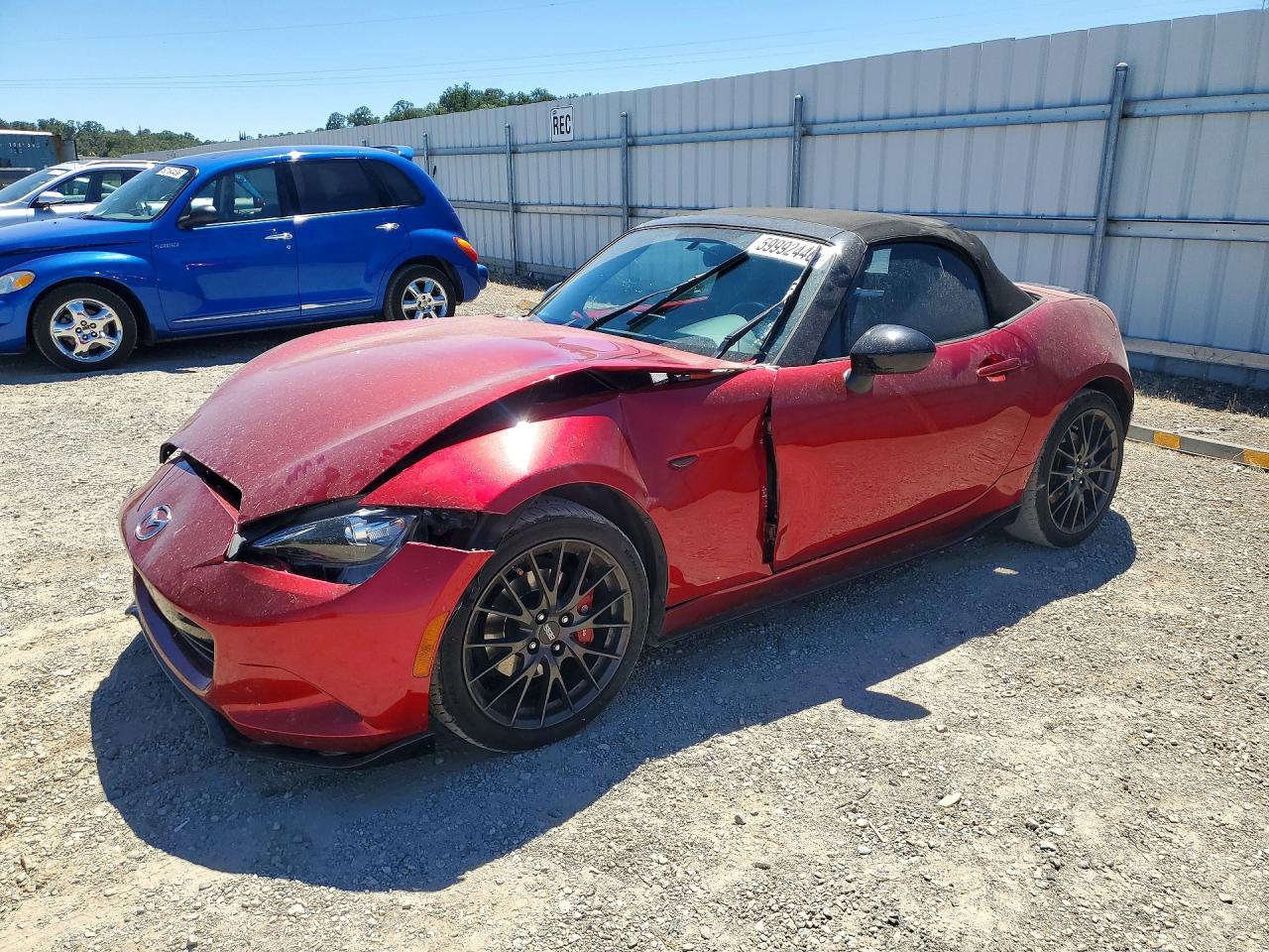 2019 MAZDA MX-5 MIATA Club (Soft Top)