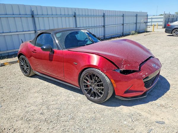 2019 MAZDA MX-5 MIATA Club (Soft Top)