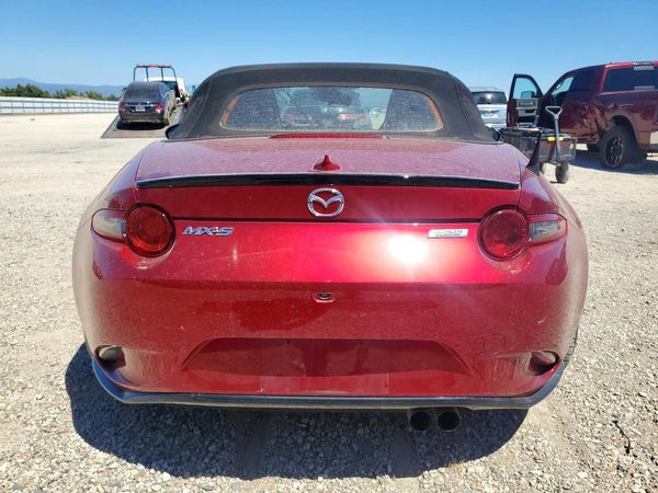 2019 MAZDA MX-5 MIATA Club (Soft Top)