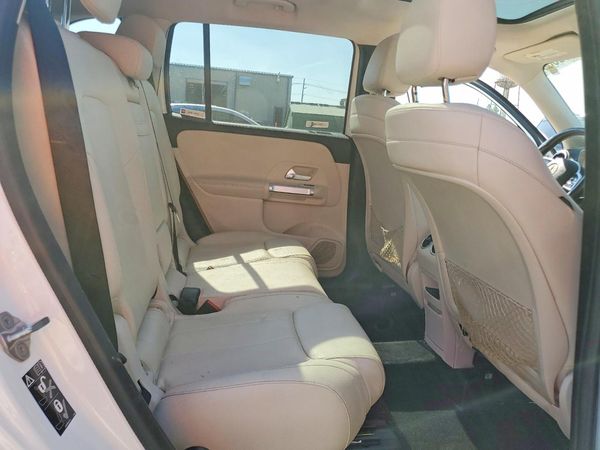 2020 MERCEDES-BENZ GLB GLB250-4M