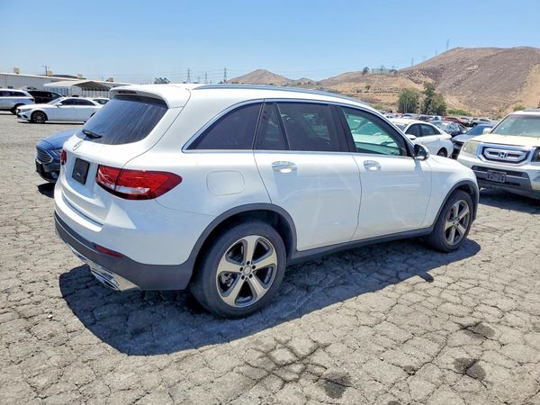 2017 MERCEDES-BENZ GLC GLC300