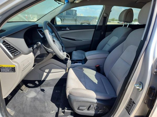 2017 HYUNDAI TUCSON