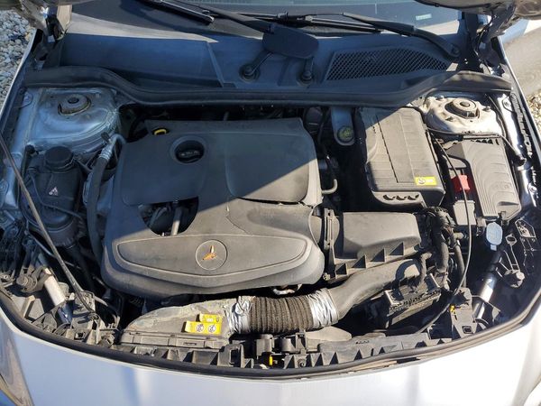 2014 MERCEDES-BENZ CLA