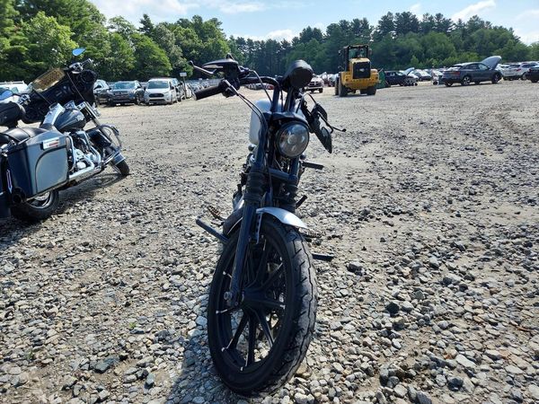 2020 HARLEY-DAVIDSON XL883