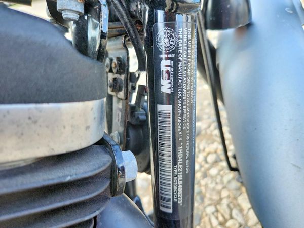 2020 HARLEY-DAVIDSON XL883