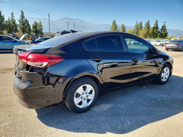 2018 KIA FORTE LX Pop,S,EX