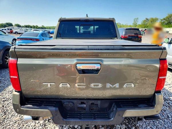 2024 TOYOTA TACOMA