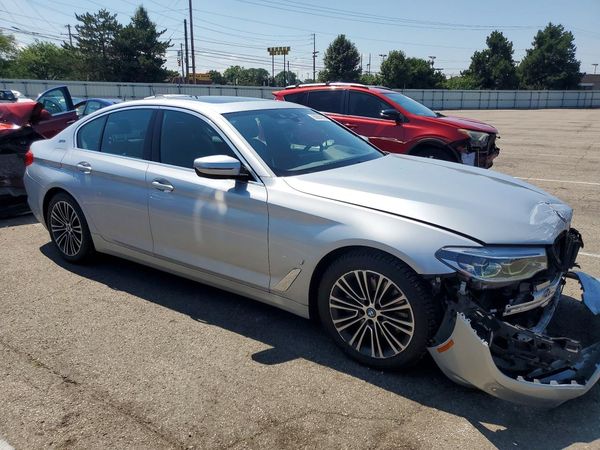 2019 BMW 530XE xDrive