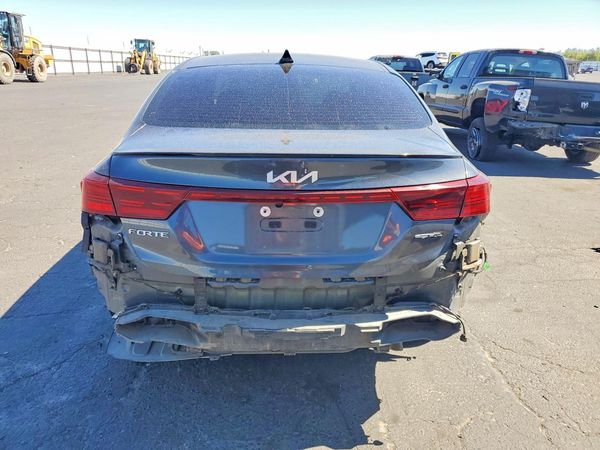 2022 KIA FORTE