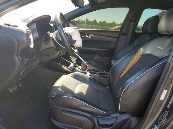 2022 KIA FORTE