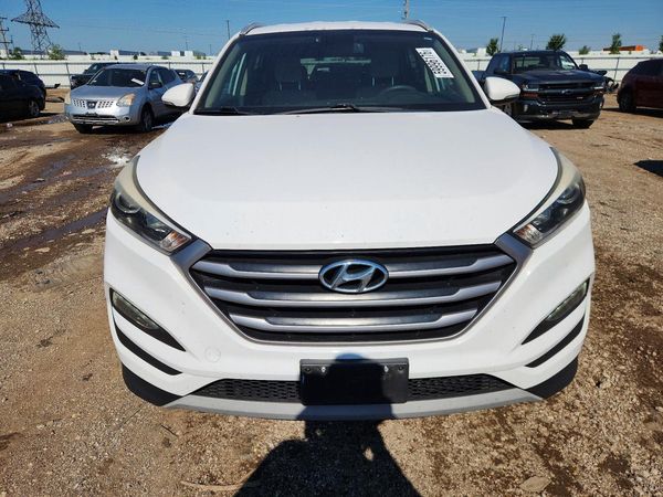 2017 HYUNDAI TUCSON