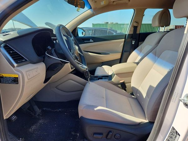 2017 HYUNDAI TUCSON