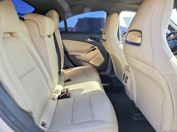 2014 MERCEDES-BENZ CLA CLA250 4MATIC