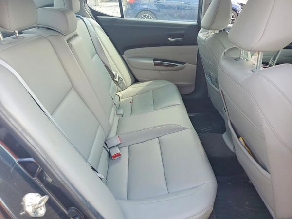 2016 ACURA TLX Base