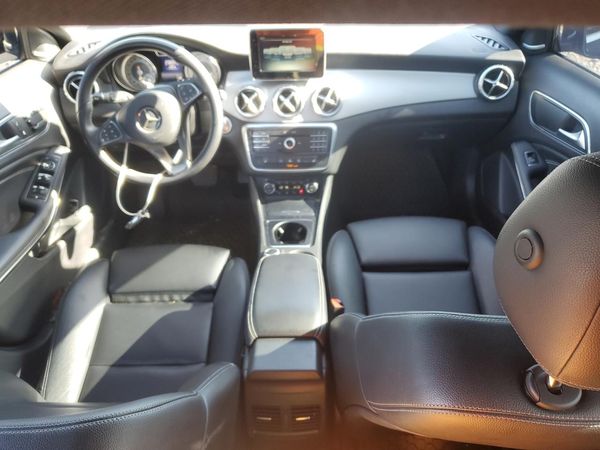 2016 MERCEDES-BENZ GLA