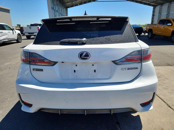 2016 LEXUS CT 200h