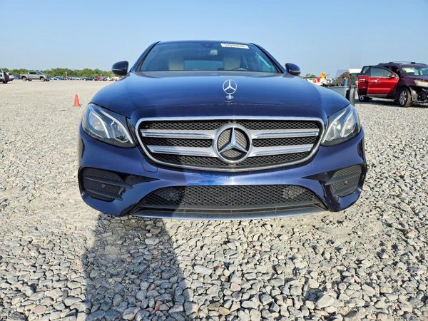 2018 MERCEDES-BENZ E E300