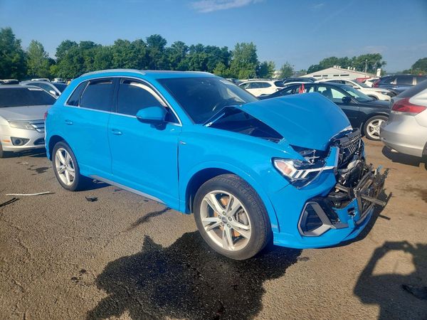 2019 AUDI Q3