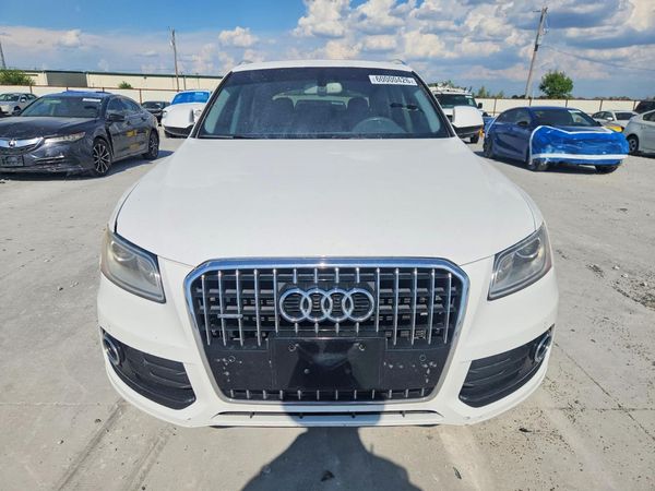2016 AUDI Q5 quattro Premium Plus