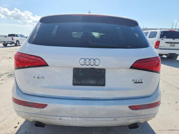 2016 AUDI Q5 quattro Premium Plus