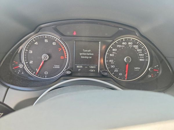 2016 AUDI Q5 quattro Premium Plus