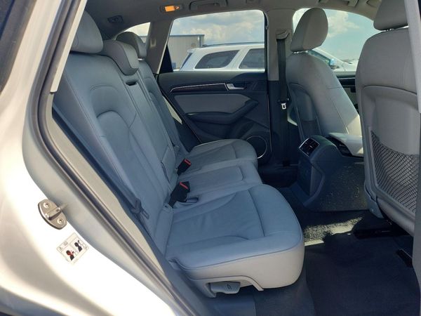 2016 AUDI Q5 quattro Premium Plus