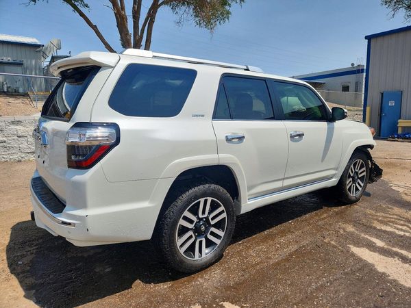 2023 TOYOTA 4RUNNER Limited