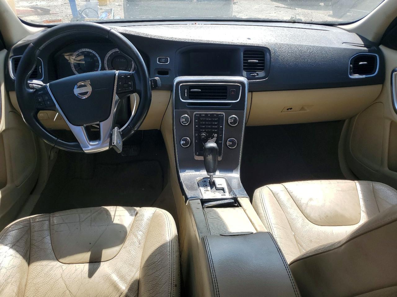2011 VOLVO S60