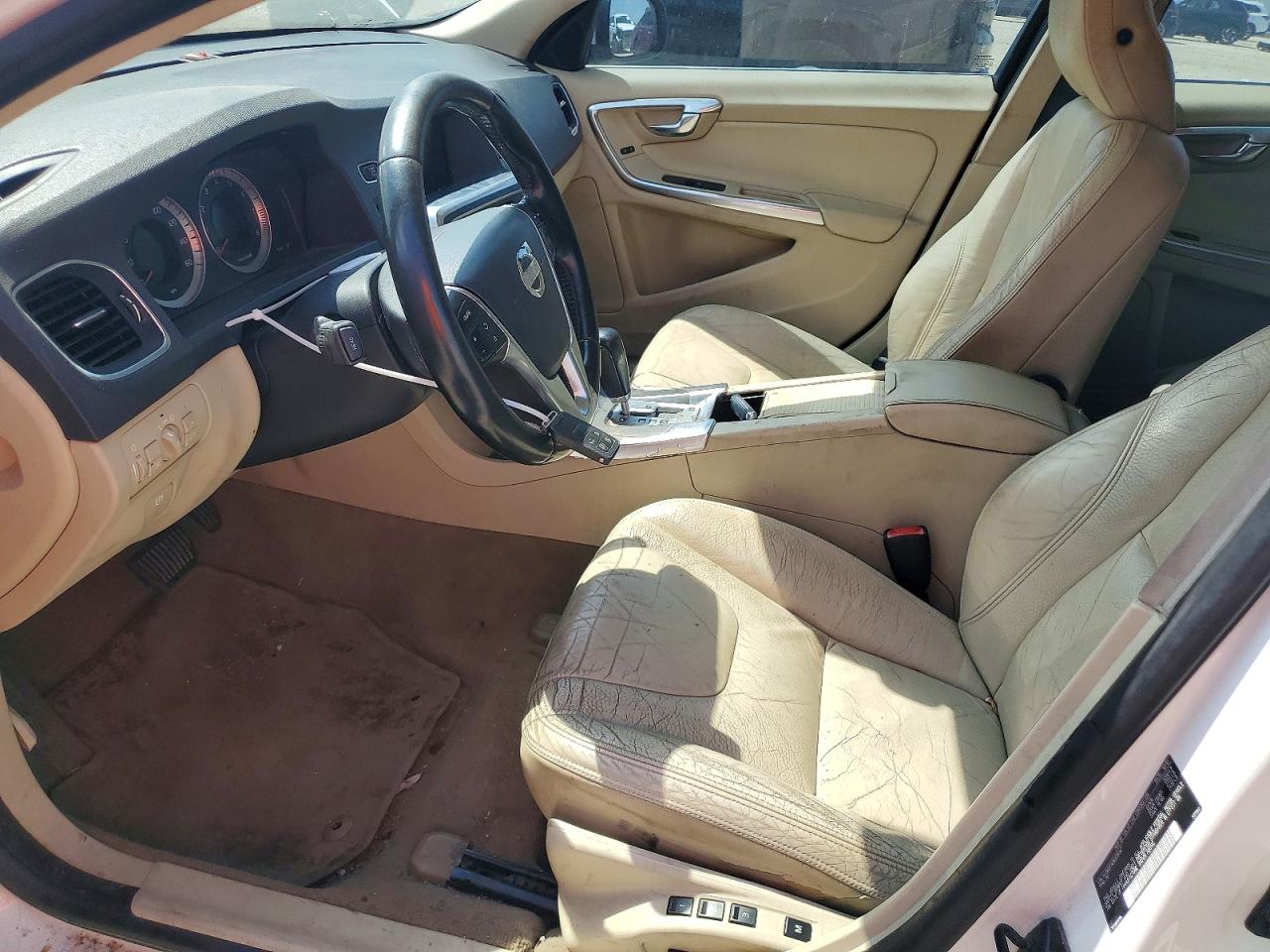 2011 VOLVO S60