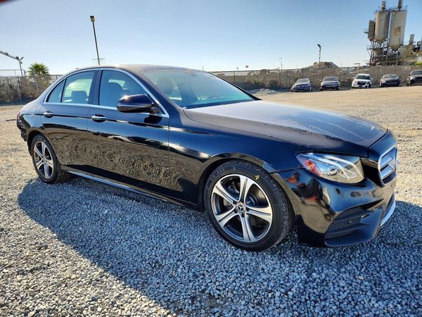 2018 MERCEDES-BENZ E E300