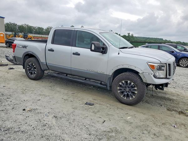 2018 NISSAN TITAN