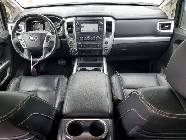 2018 NISSAN TITAN