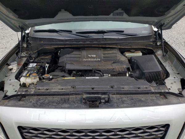 2018 NISSAN TITAN