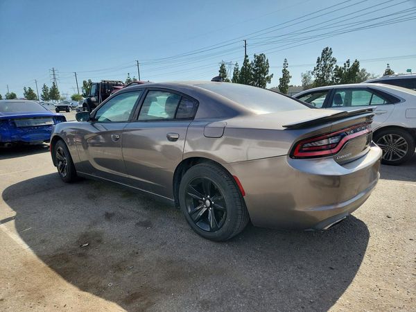 2016 DODGE CHARGER SXT RWD