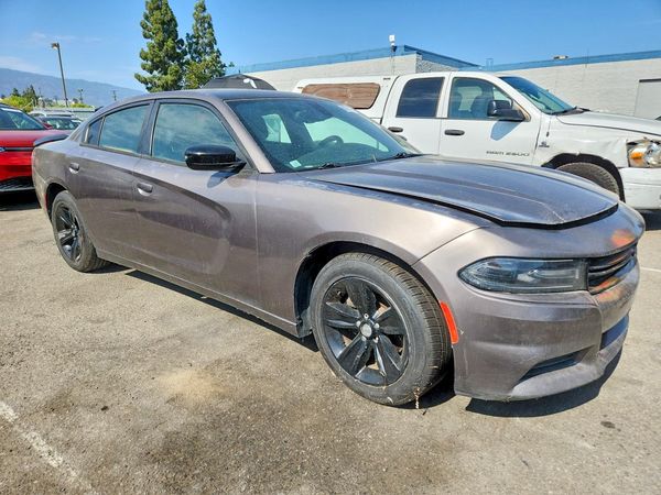 2016 DODGE CHARGER SXT RWD