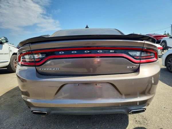 2016 DODGE CHARGER SXT RWD