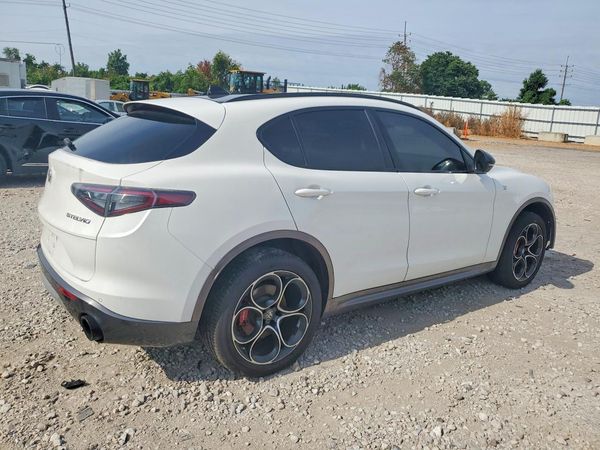 2024 ALFA ROMEO STELVIO TI AWD