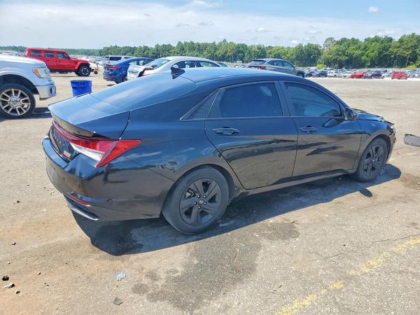 2021 HYUNDAI ELANTRA