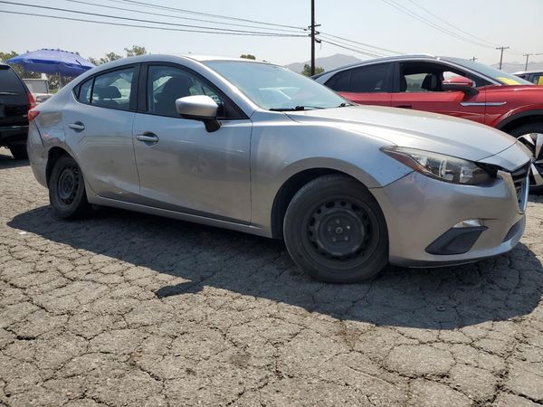 2016 MAZDA 3